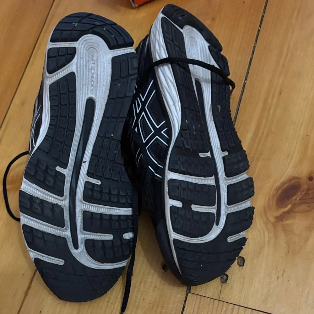 Asics Black and White Women's Athletic Running Sneakers